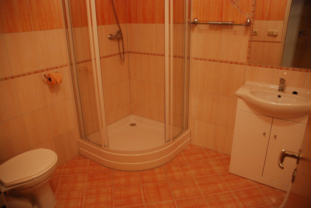 In Vino Bed & Breakfast โปโอเชลิตเซ ห้อง รูปภาพ