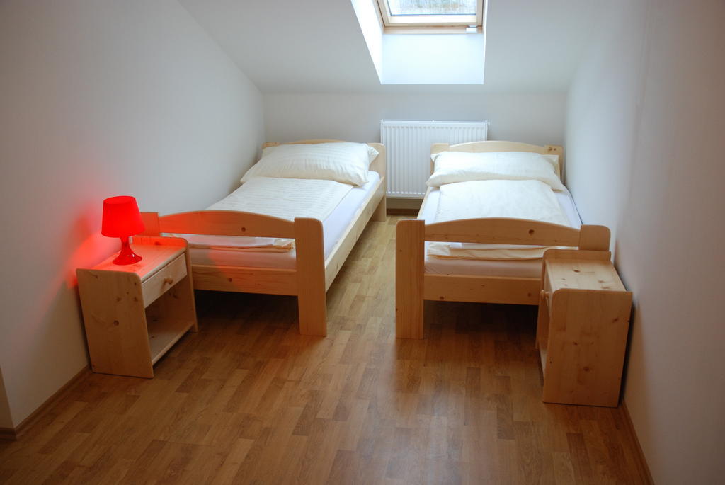 In Vino Bed & Breakfast โปโอเชลิตเซ ห้อง รูปภาพ