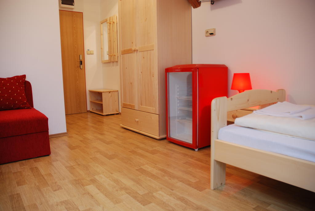 In Vino Bed & Breakfast โปโอเชลิตเซ ห้อง รูปภาพ