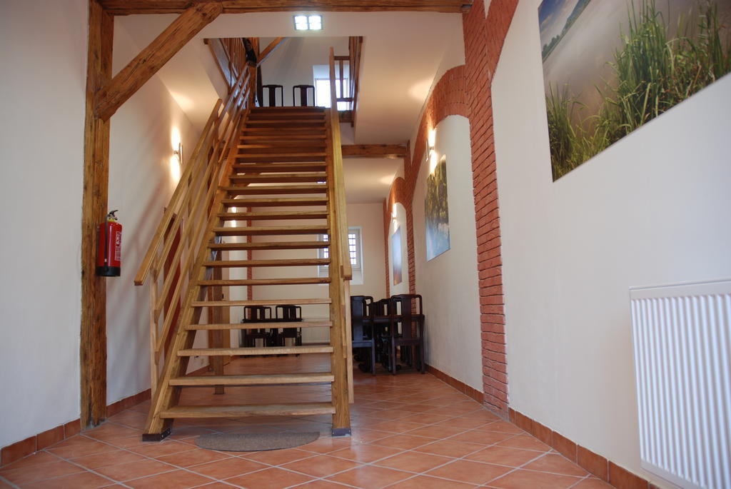 In Vino Bed & Breakfast โปโอเชลิตเซ ภายนอก รูปภาพ