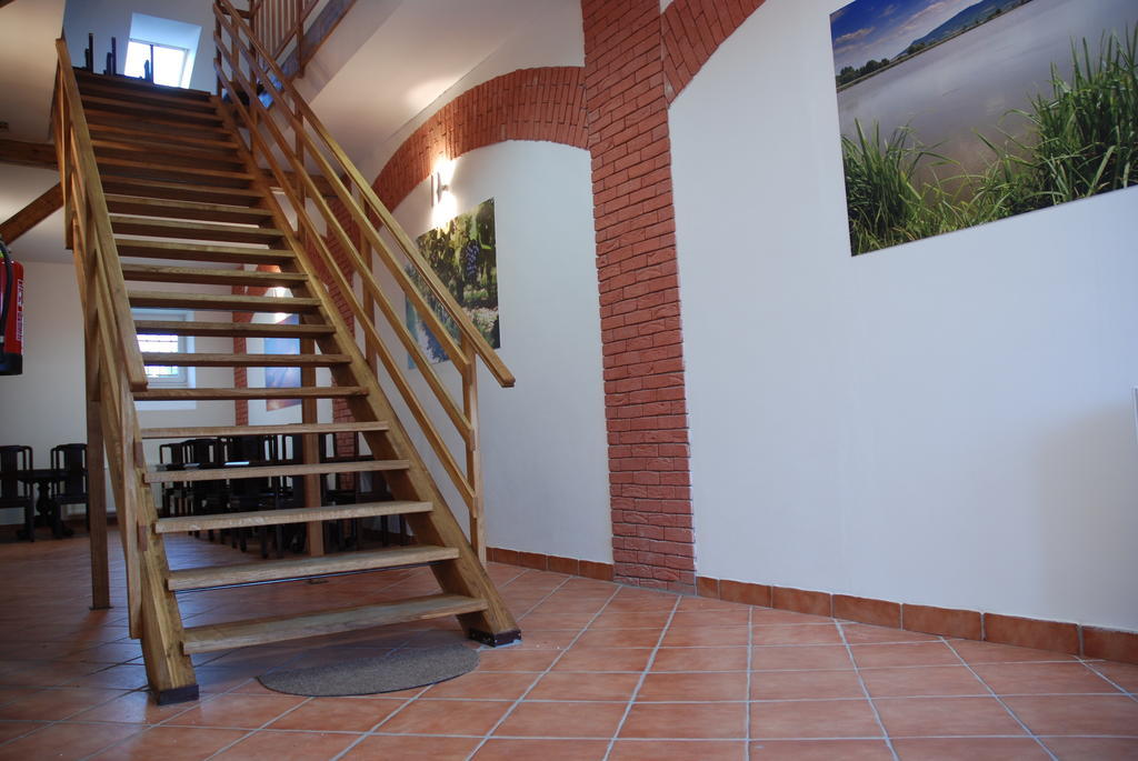In Vino Bed & Breakfast โปโอเชลิตเซ ภายนอก รูปภาพ